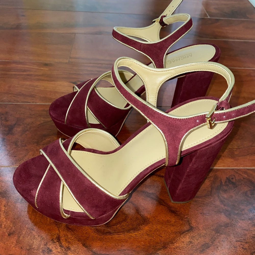 Michael kors platform burgundy size 7